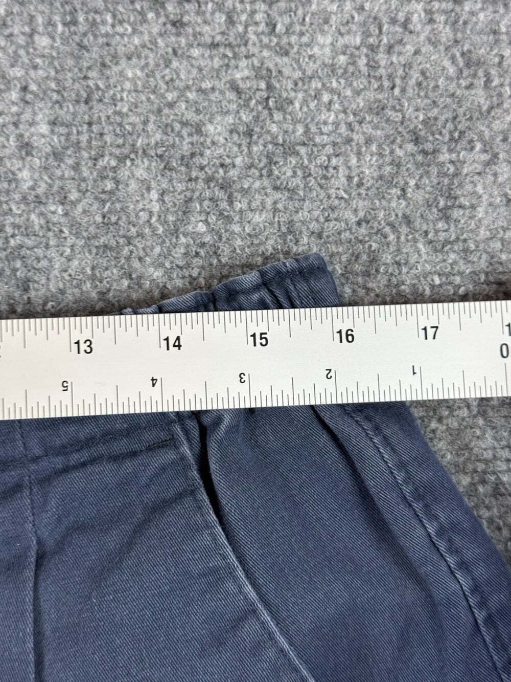 Vintage Lee Women’s Blue Pleated Chino Shorts Cotton Twill Elastic Waist 16W - Picture 4 of 8